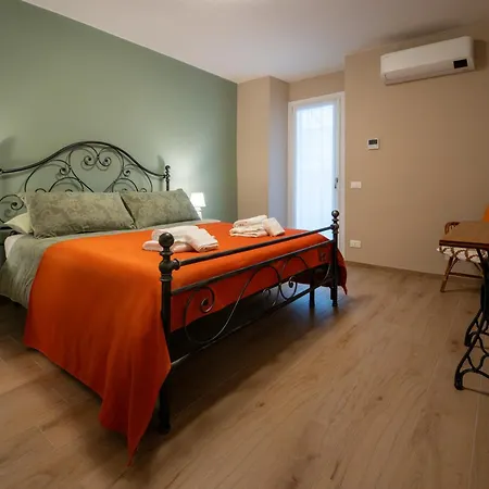 Ca' Dal Pum - Orta - Elegant Apartament *